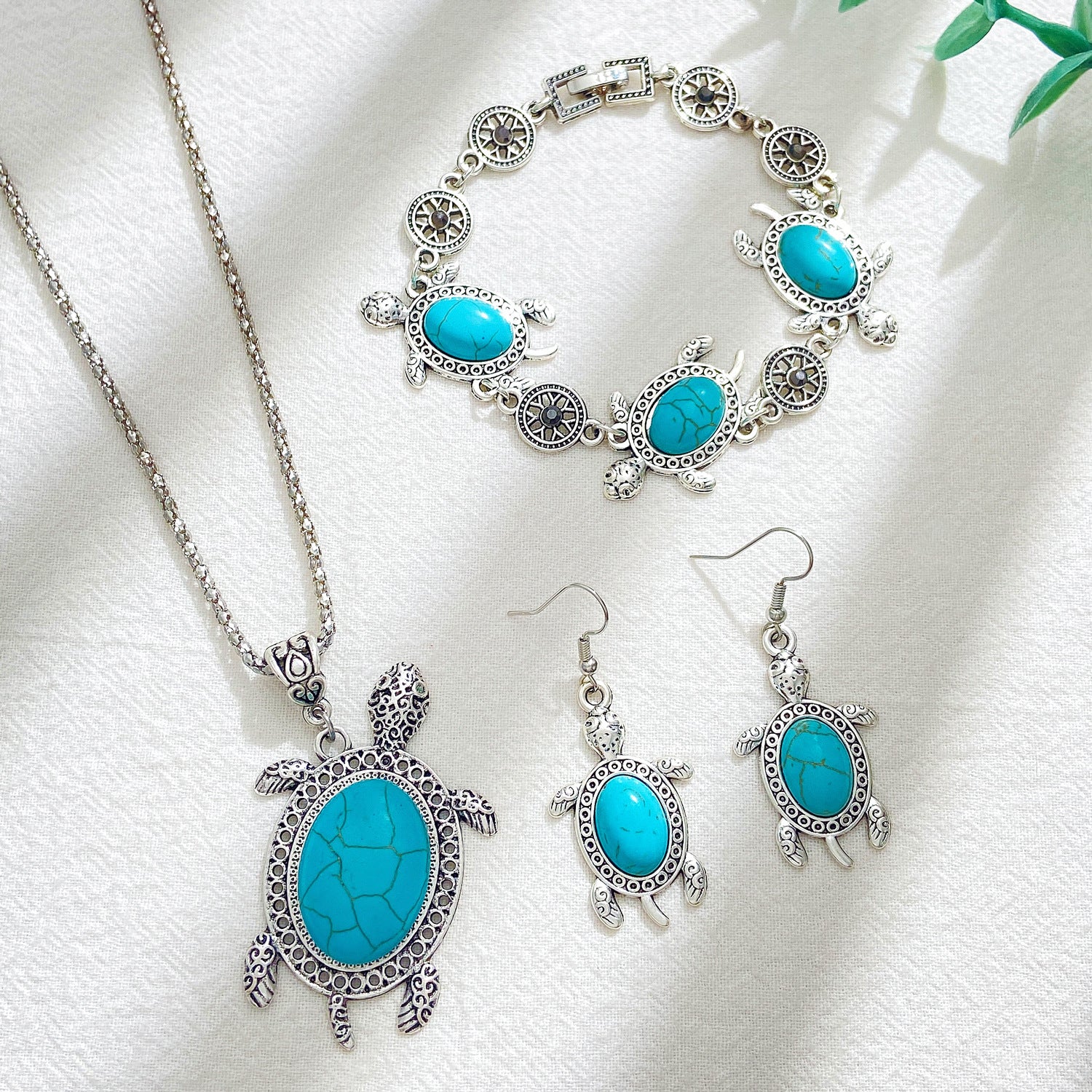 Wholesale Bohemian Vintage Turquoise Turtle Earrings,  Bracelet,  and Necklace Set