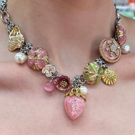 Collana variopinta del mare del fiore rosa della fragola all'ingrosso