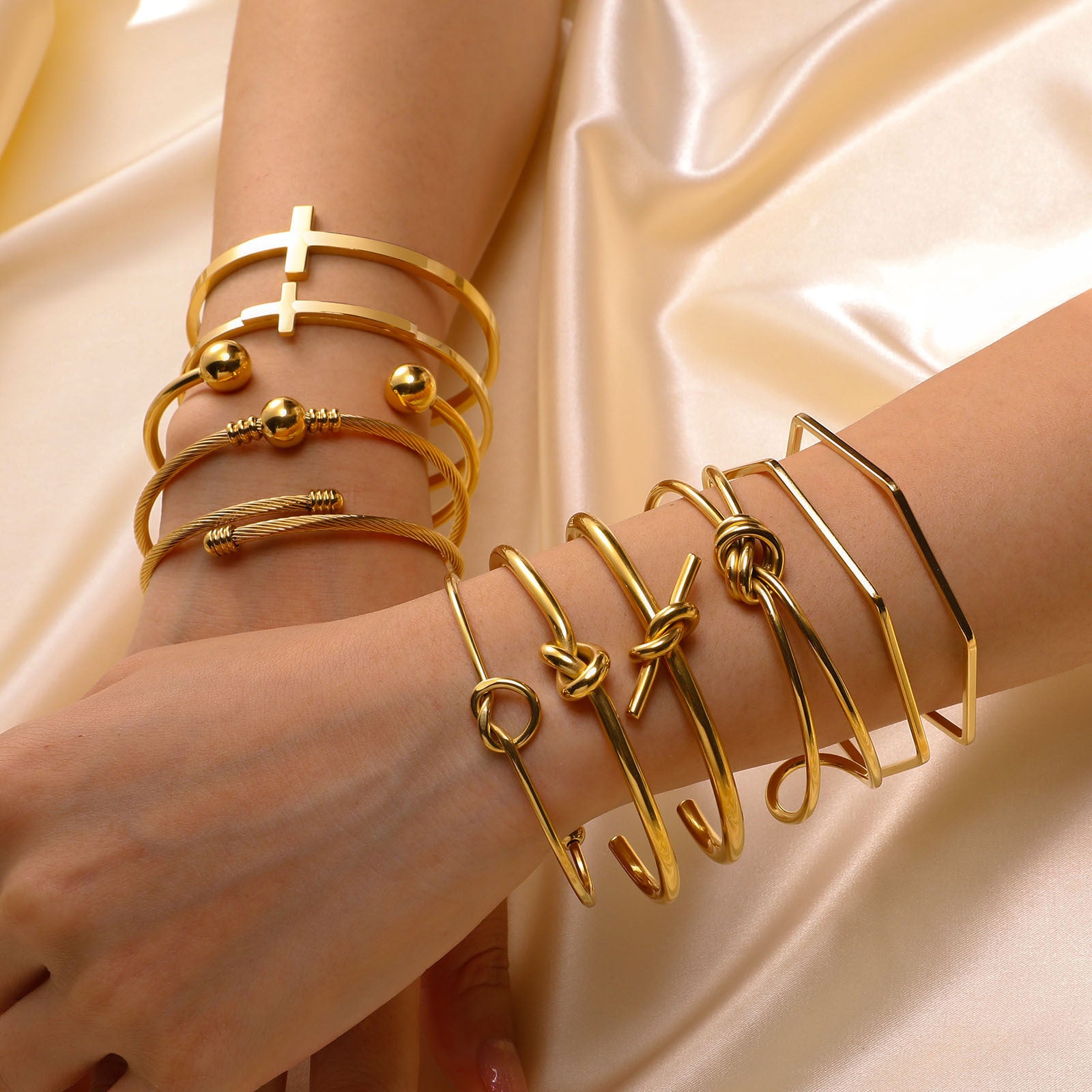 Wholesale Open Bracelet Geometric Stainless Steel 18K Gold ACC-BT-HuaLanXin001