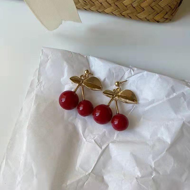 Wholesale  cherry red cute silver needle  alloy earrings