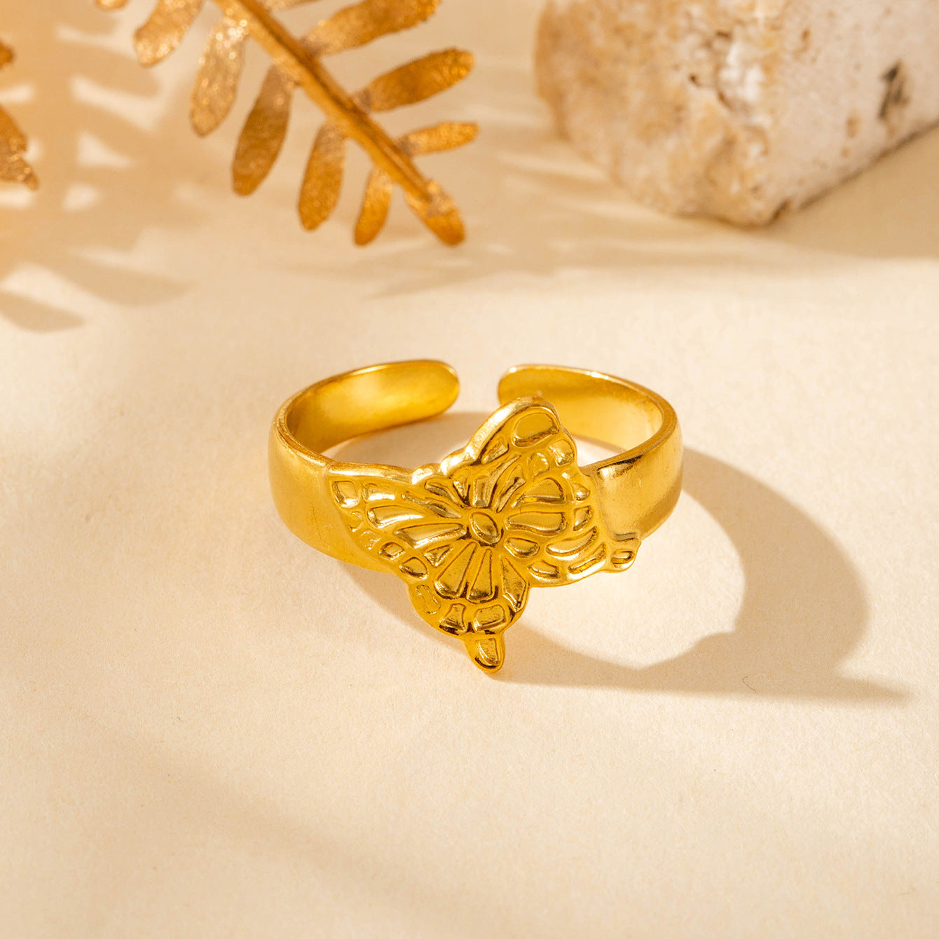 Wholesale  Titanium Steel Advanced Sense Personality Butterfly Chain Opening Adjustable Ring