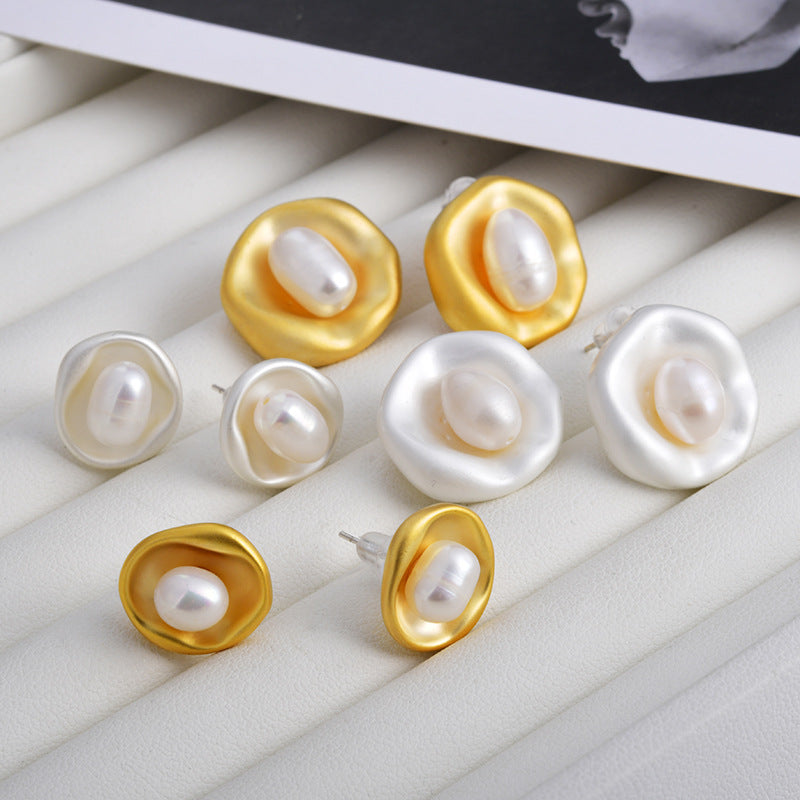 Wholesale S925 Silver Needle Retro  Pearl Earrings