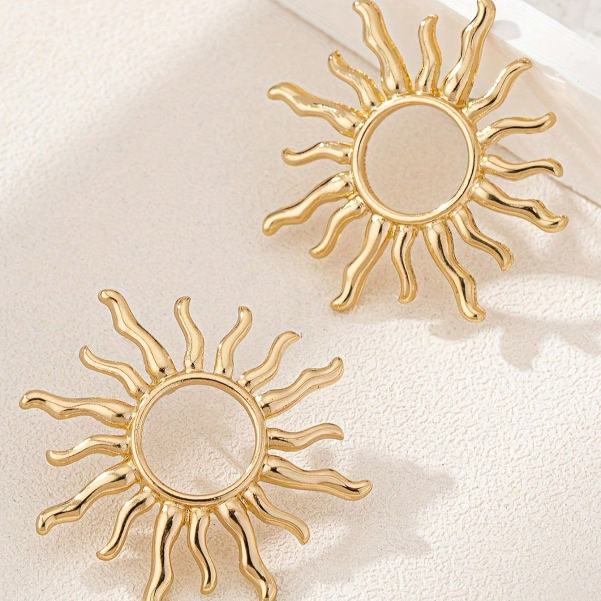 Wholesale Sunflower Fashion Earrings