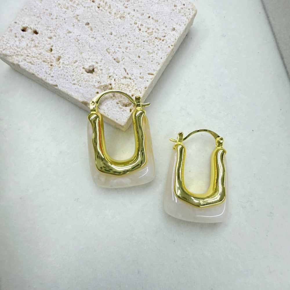 Wholesale Geometric V-Shaped Copper &  Plastic Earrings