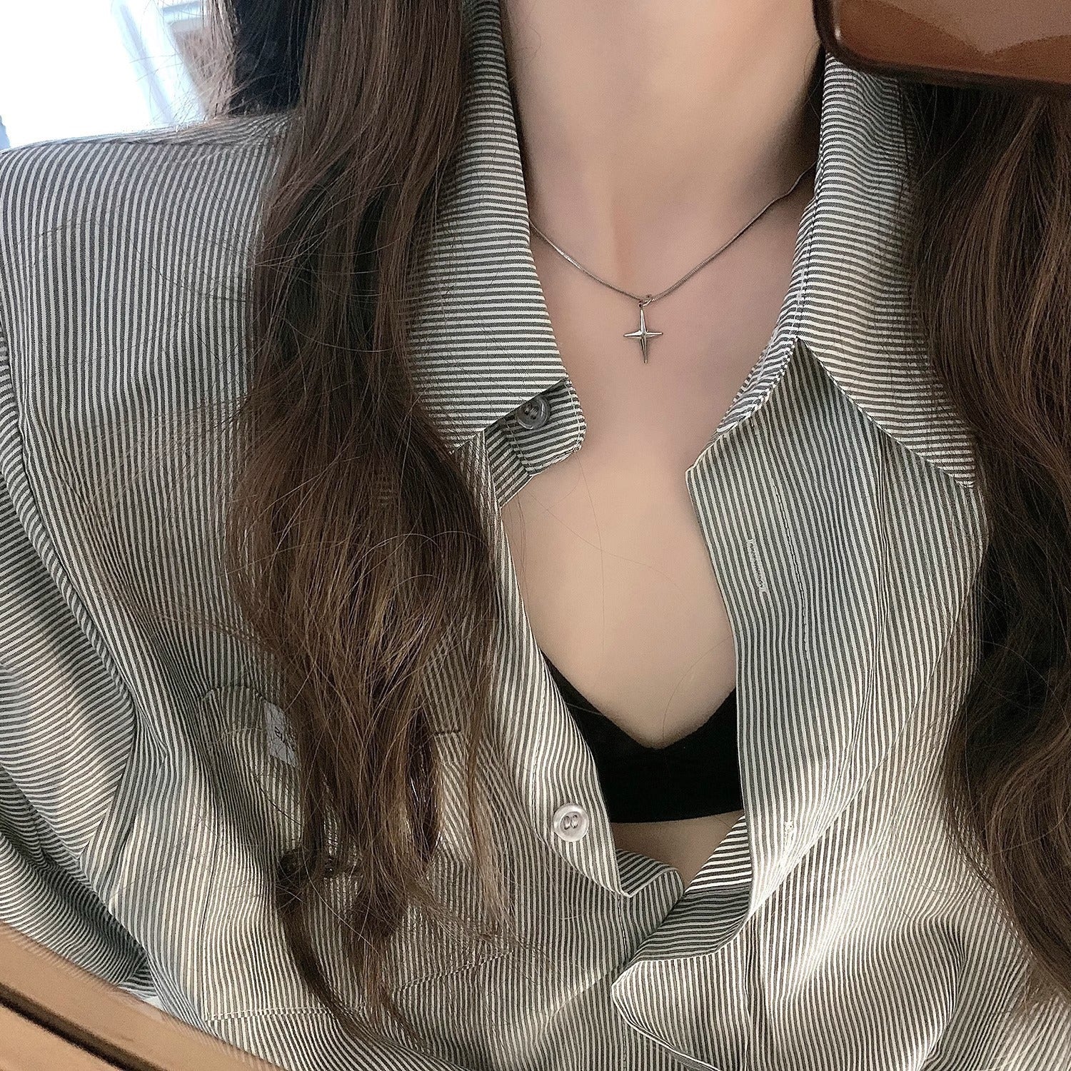 Wholesale Casual New Titanium Steel Small Star Cross Pendant Necklace Women' s Accessories Versatile Stylish Sweet Cool Style Snake Bone Chain