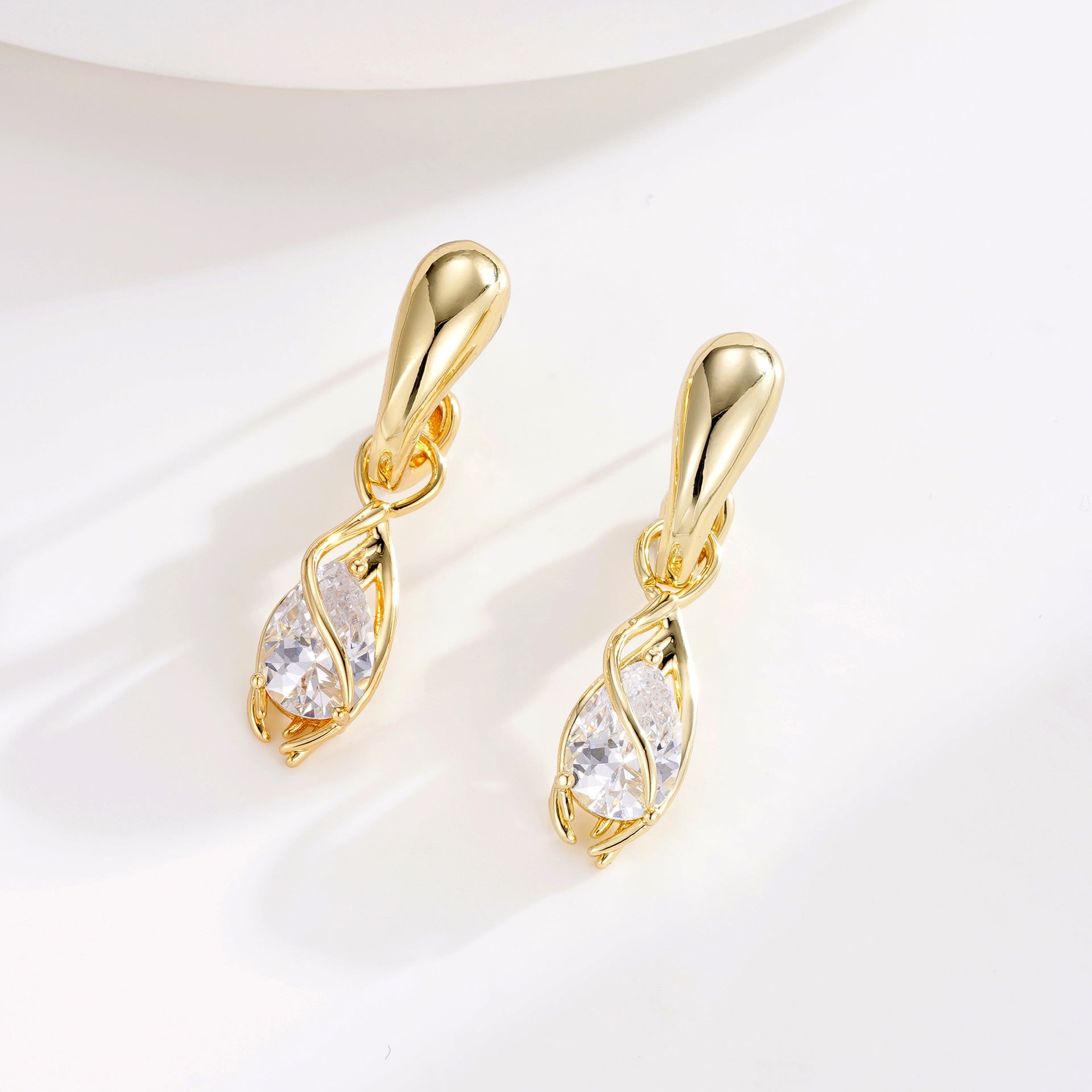 Wholesale Copper Plated Real Gold Inlaid Zircon Silver Needle Earrings