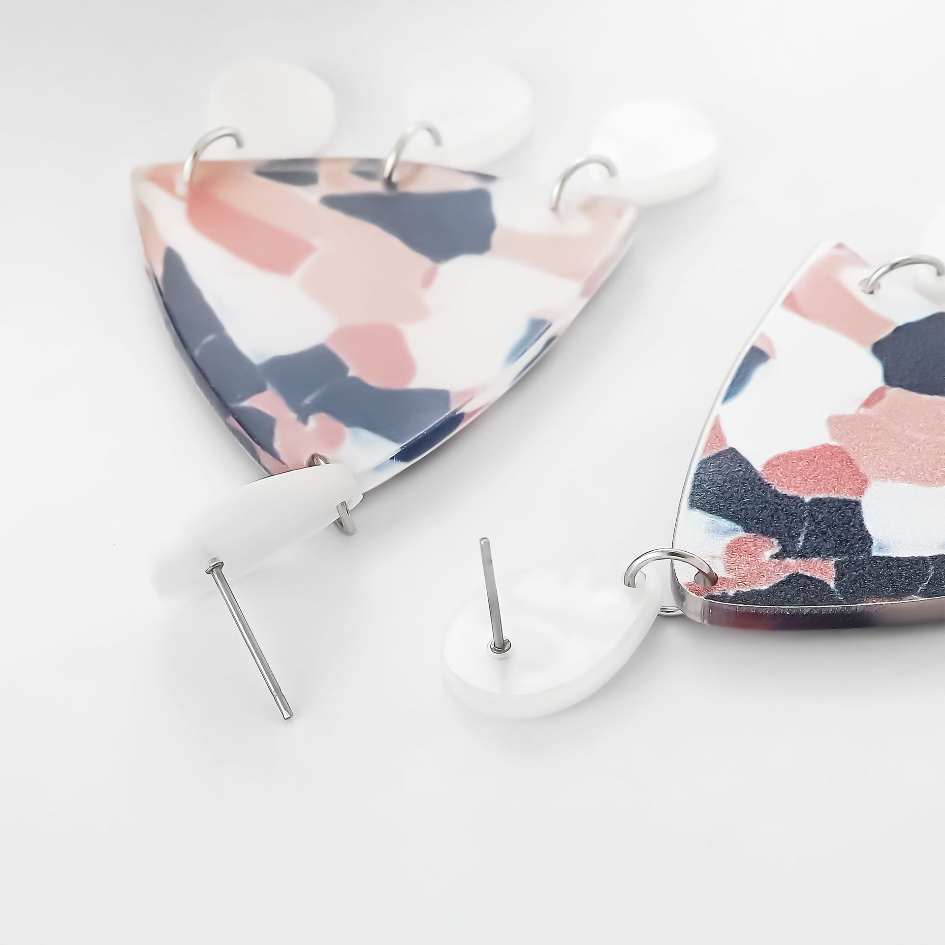 Wholesale Environmentally friendly acrylic geometric earrings