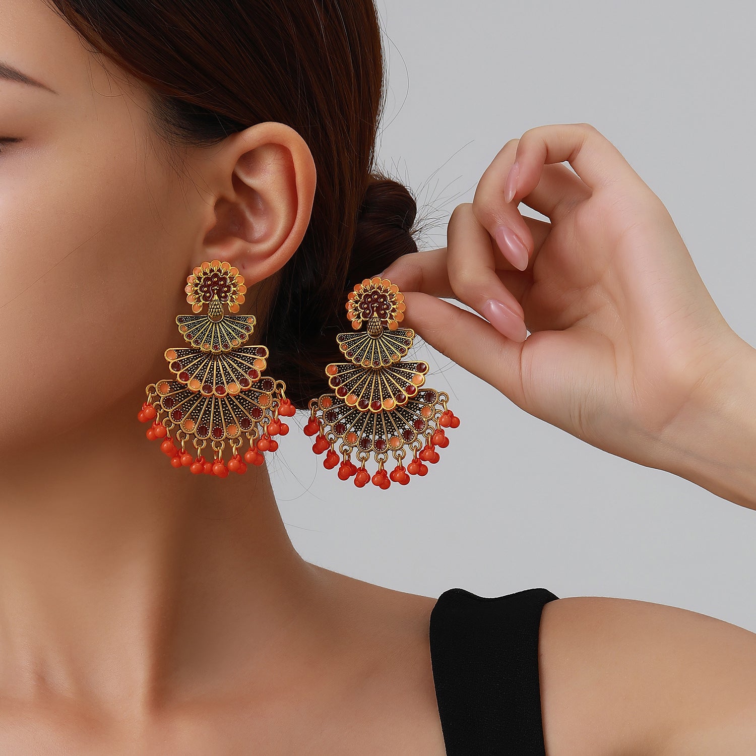 Wholesale Indian Style Peacock Tassel Earrings Colorful Bohemian Beaded Ethnic Fashion Jewelry Accessory Gift