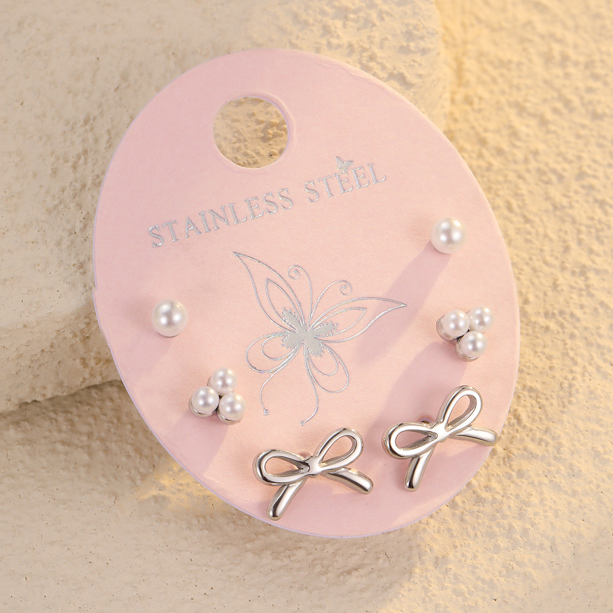 Wholesale light luxury  bow pearl stainless steel earrings