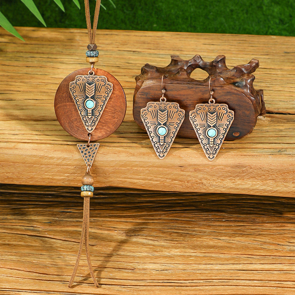 Wholesale Bohemian Geometric Necklace and Earrings Set Alloy Electroplated Fashion Accessory
