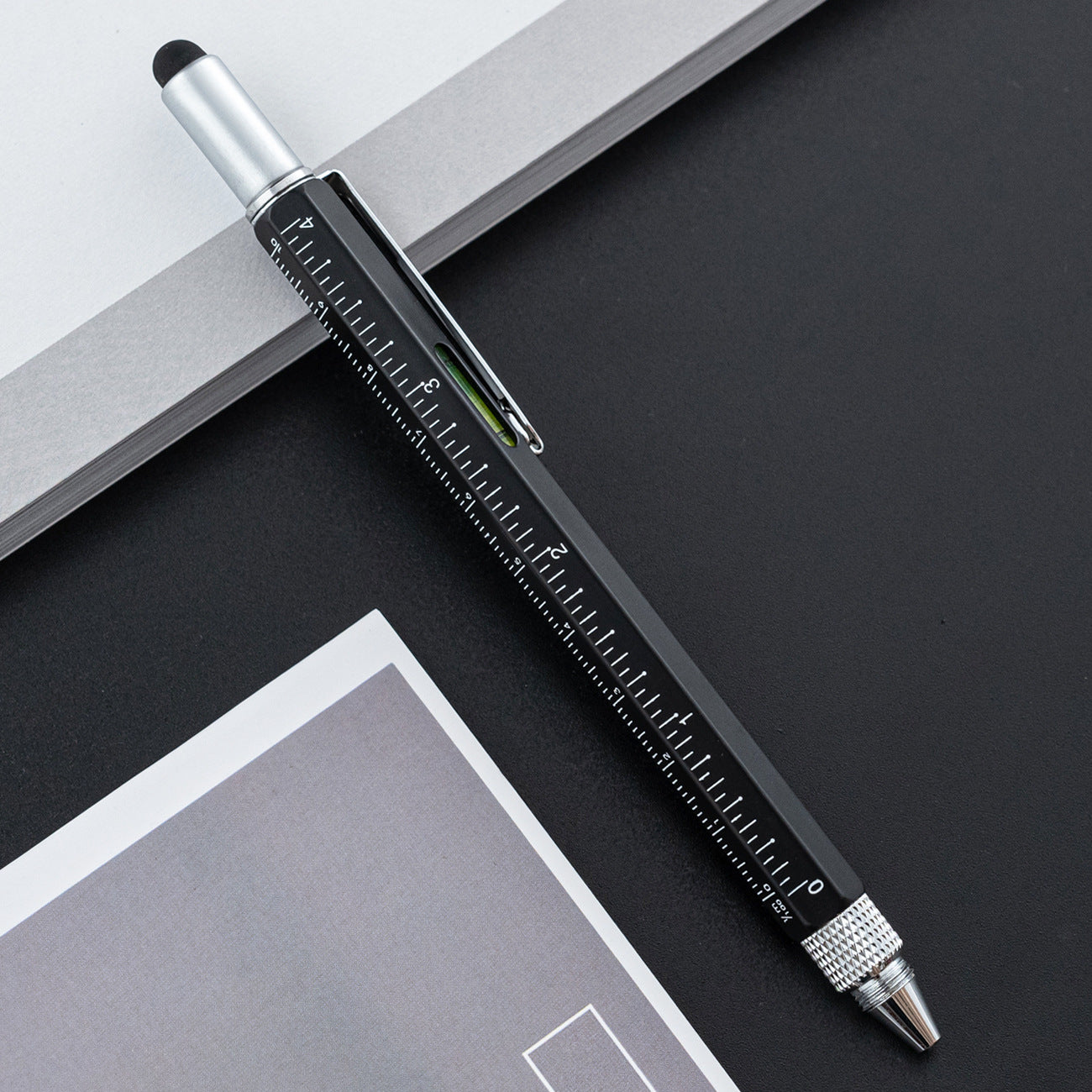 Wholesale Multifunctional Tool Pen 6 in 1 Ballpoint Pen ACC-PN-HuaHao012