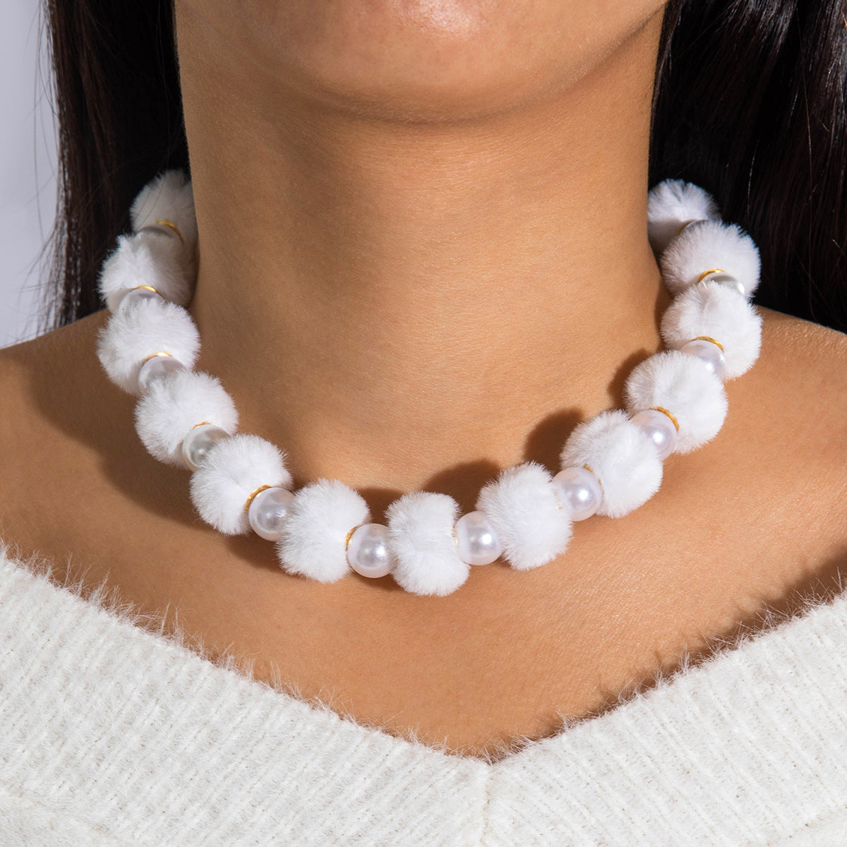 Wholesale  color beaded clavicle chain  fur ball beaded Christmas series necklace