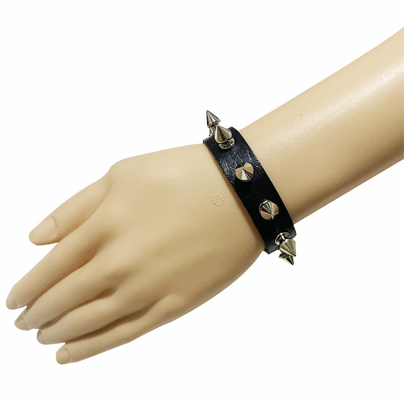 Wholesale Punk Style Rivet Bracelet Leather Rock Gothic Bracelet ACC-BT-Jinl002