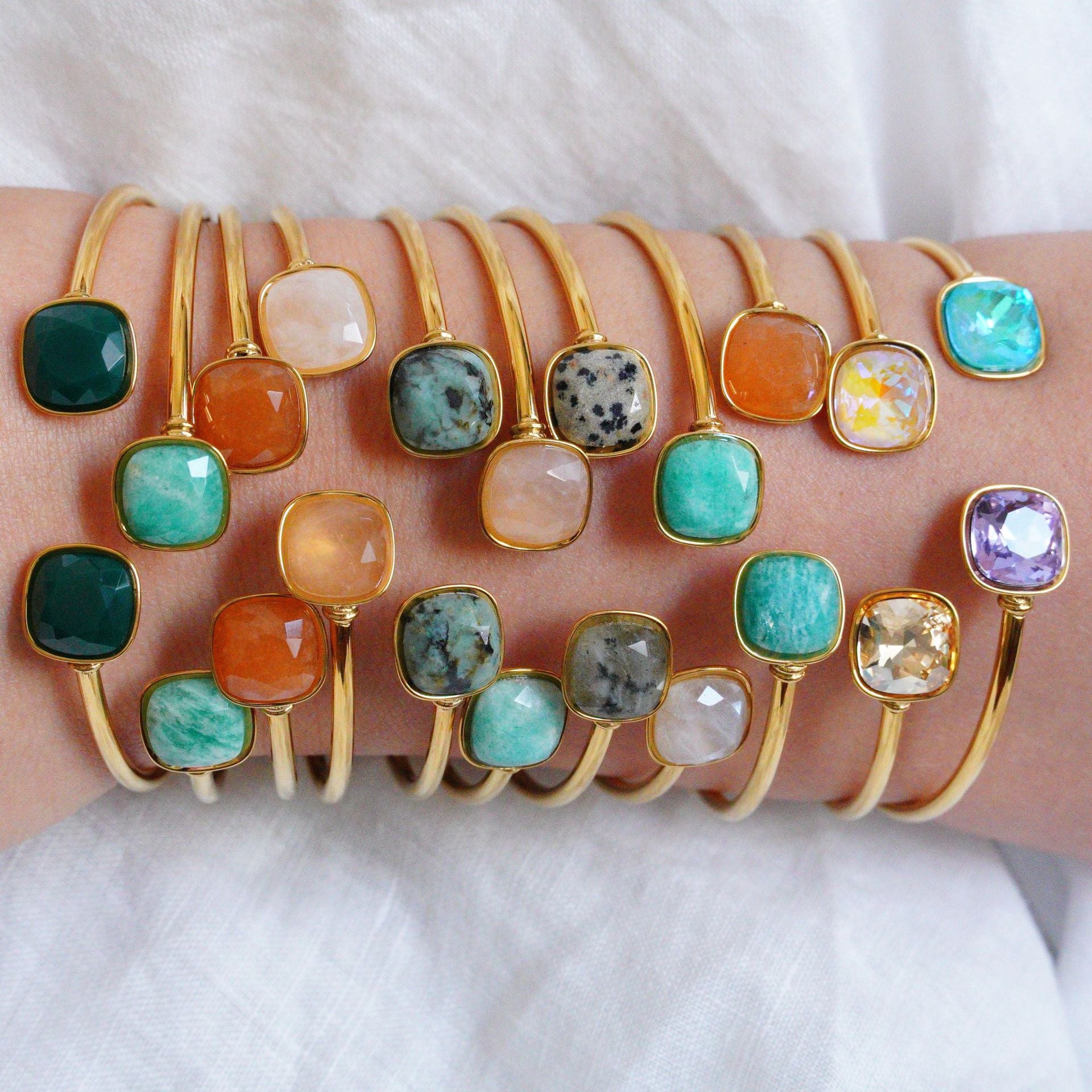 Wholesale Modern Minimalist Double Gemstone Inlaid Stainless Steel Open Bracelet Fashion Accessory Boutique Resale Gift