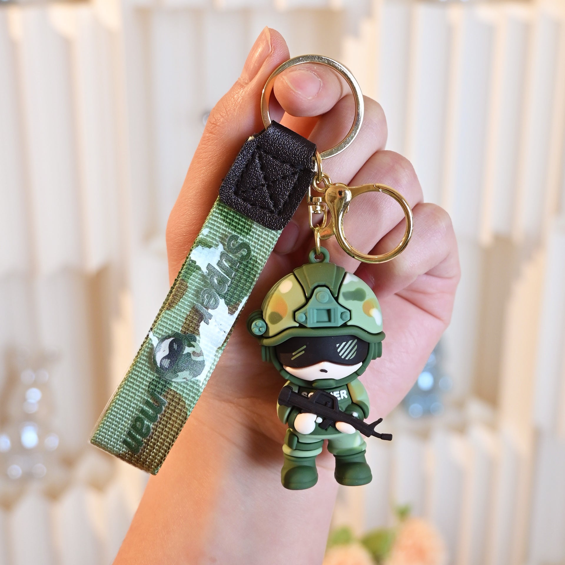 Wholesale Cute cartoon special forces keychain