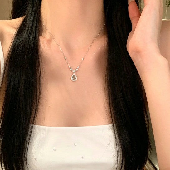 Wholesale Water Drop Zircon Chain Necklace for Women,  Niche New Trendy Light Luxury Style,  Popular Influencer Style,  Simple Versatile Clavicle Chain