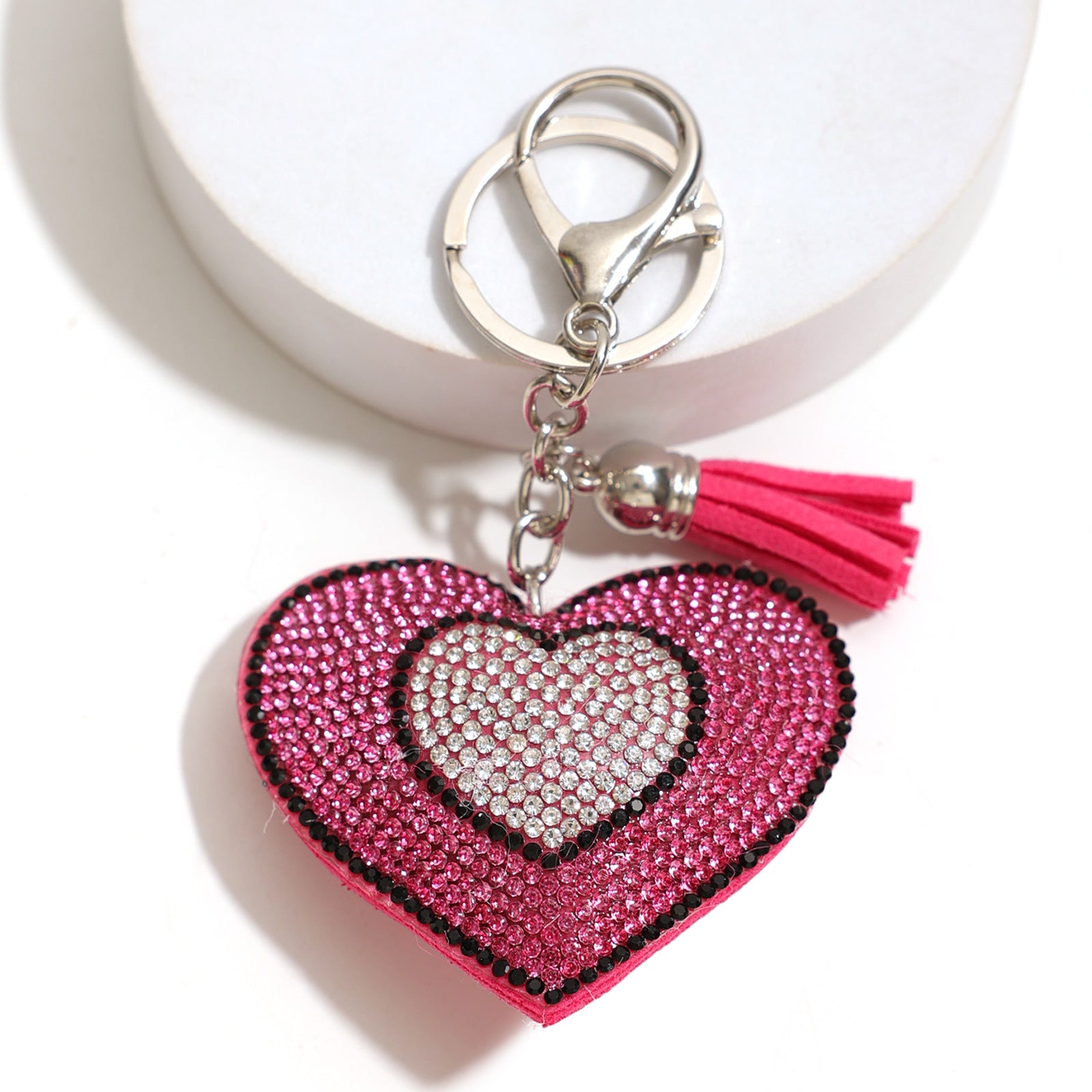 Wholesale Creative Hot-Drilled Heart-Shaped Keychain with Fur Ball Tassel Pendant,  Fashionable Heart-Shaped Rhinestone Ornament,  Valentine' s Day Small Gift
