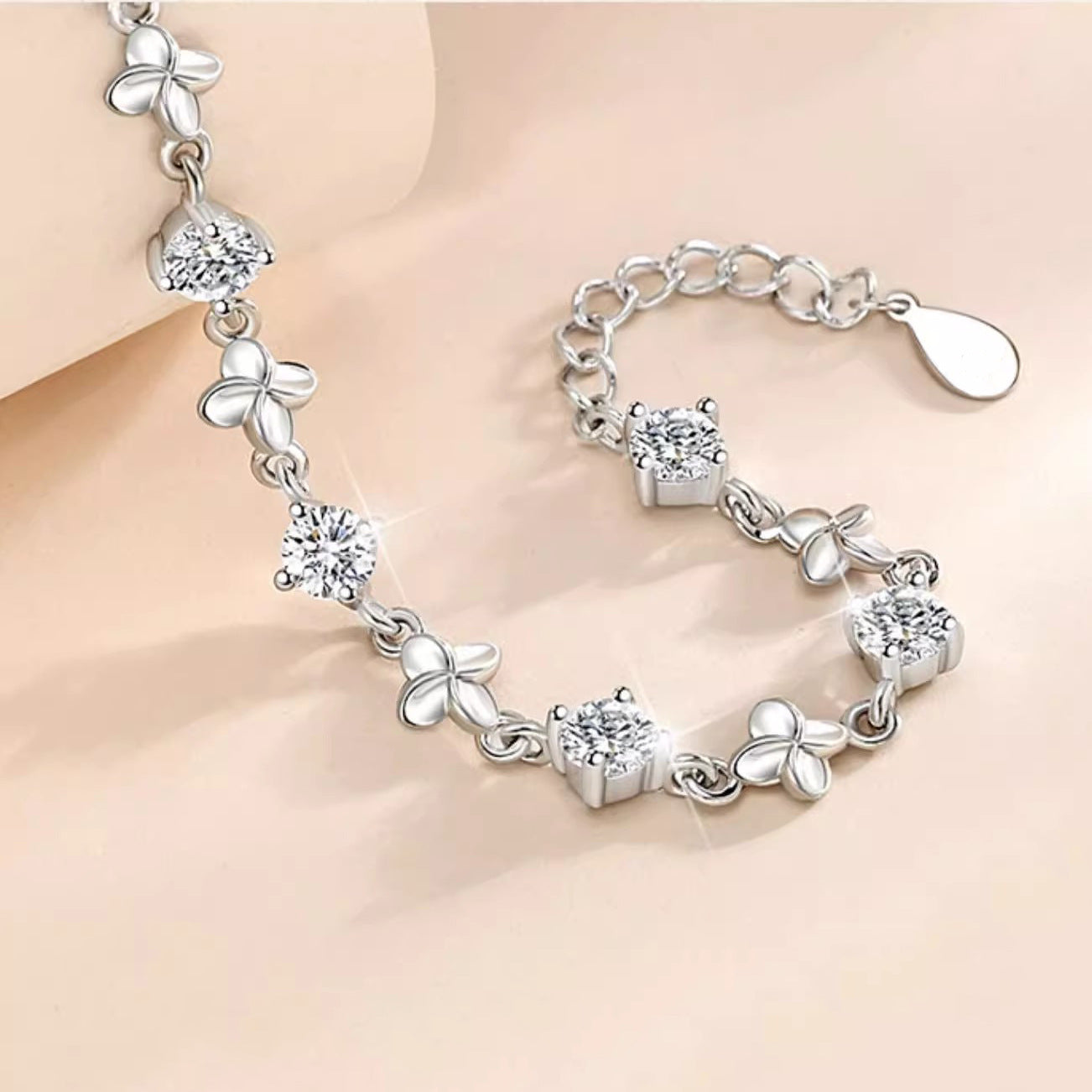 Wholesale Lucky Four-leaf Clover Bracelet