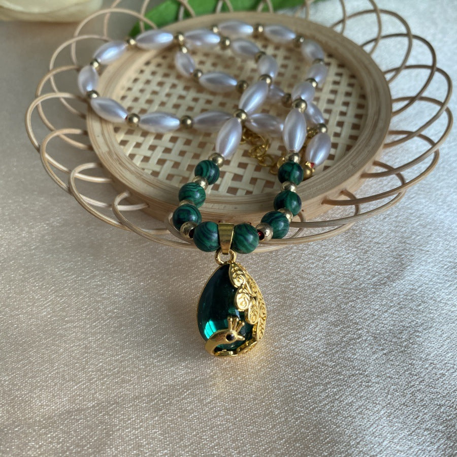 Wholesale  natural pearl peacock green crystal pendant necklace
