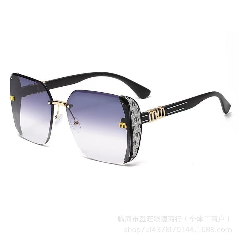 Wholesale Trendy Square Frameless Sunglasses for Women UV400 Everyday Wear Gift