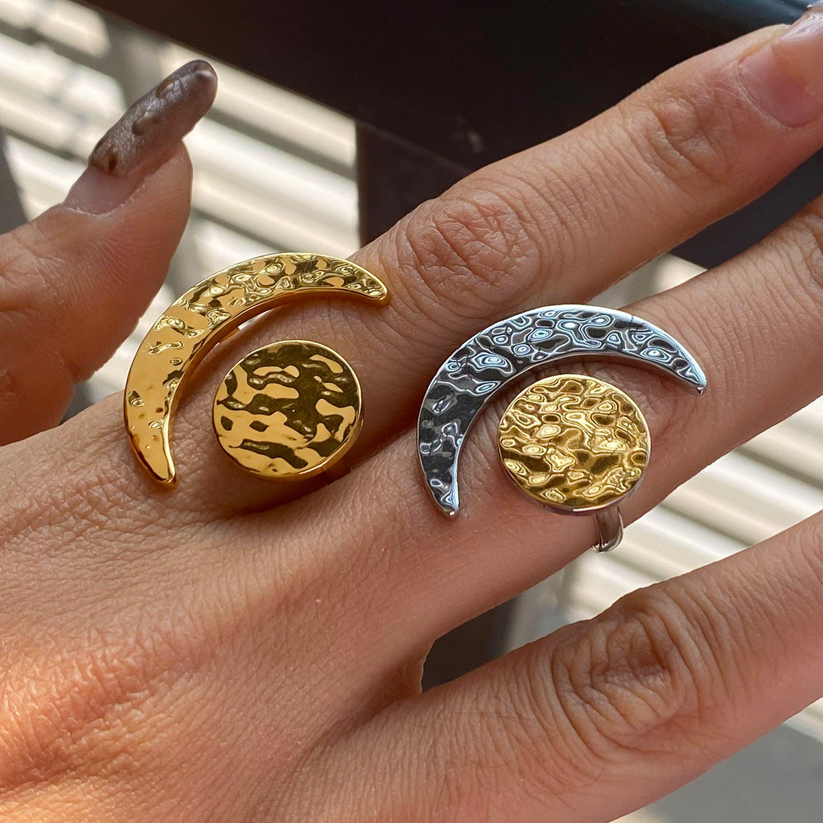 Wholesale  18K Gold Stainless Steel Hammered Moon and Sun Adjustable Open Ring