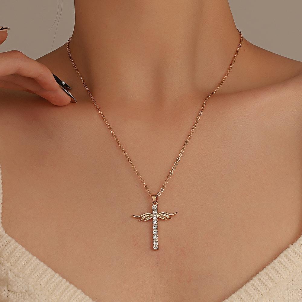 Wholesale  diamond cross necklace