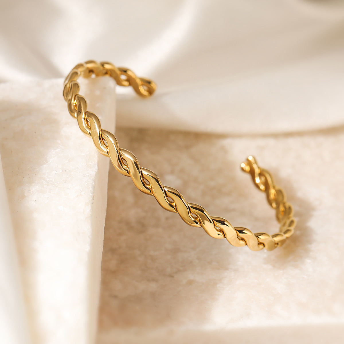 Wholesale personalized 18K gold plated stainless steel bracelet