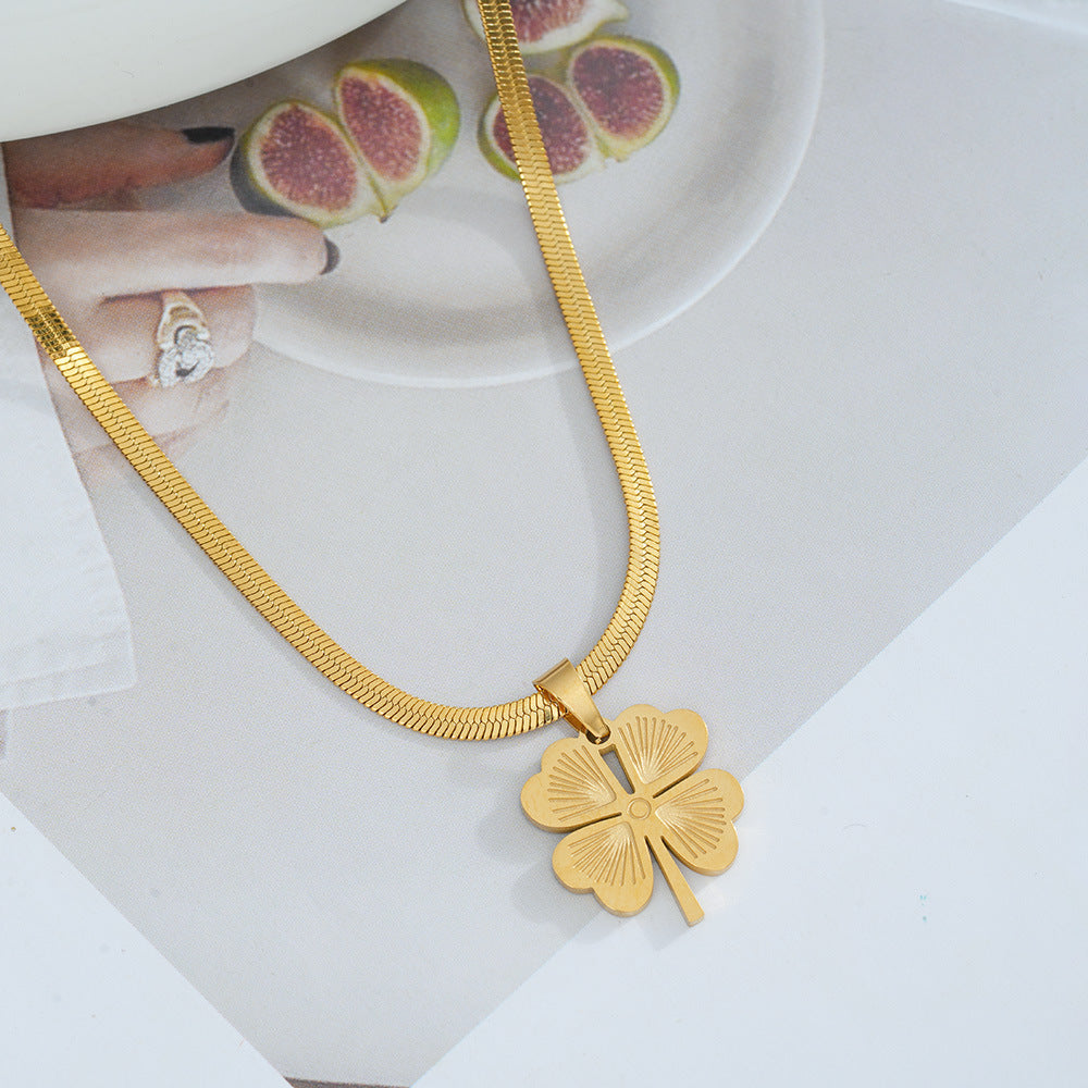 Wholesale Four-Leaf Clover Pendant Titanium Steel Snake Bone Chain Necklace Electroplated Jewelry Accessory for Resale