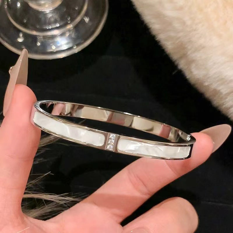 Wholesale Light Luxury Full Diamond Titanium Steel Bracelet ACC-BT-XKL003