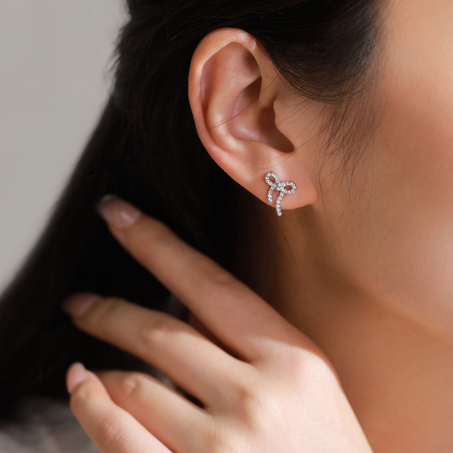 Wholesale S925 Sterling Silver Sweet Elegant Bow Earrings Necklace