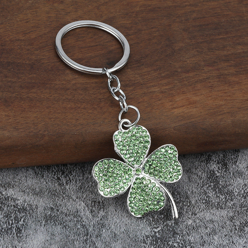 Wholesale Minimalist Lucky Four-Leaf Clover Keychain Zinc Alloy Diamond-Encrusted Fashion Accessory Gift