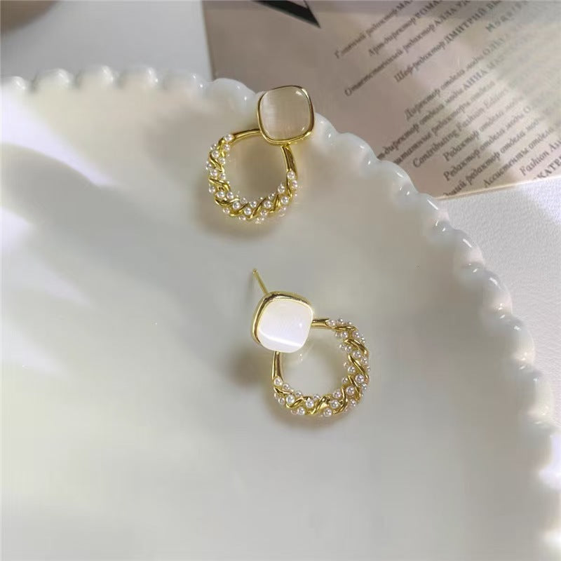 Wholesale Light Luxury High-grade Cat's Eye Stone Geometric Diamond Pearl Earrings