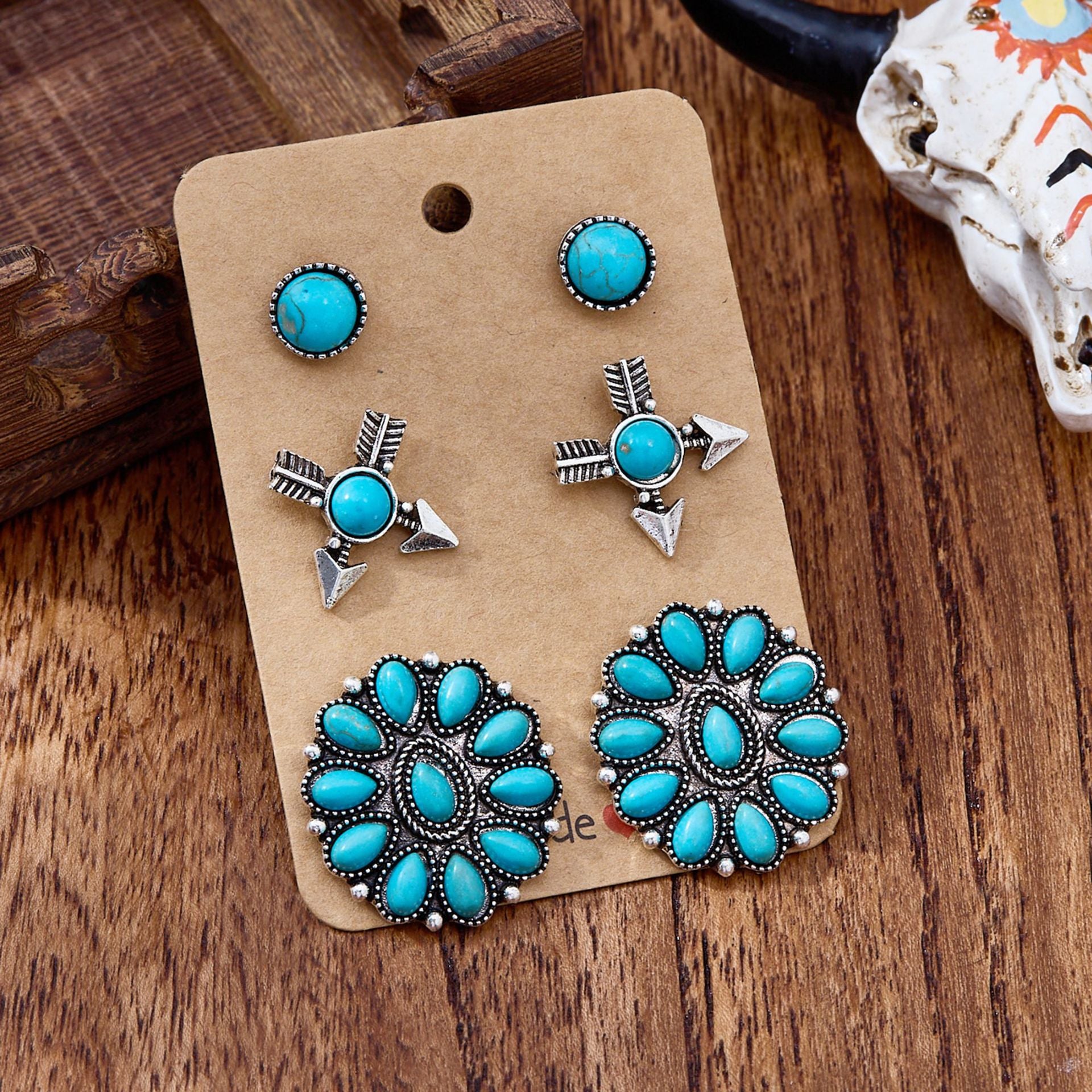 Wholesale Zinc Alloy Bohemian Turquoise Earring Set Vintage Western Design Fashion Accessory for Everyday Wear