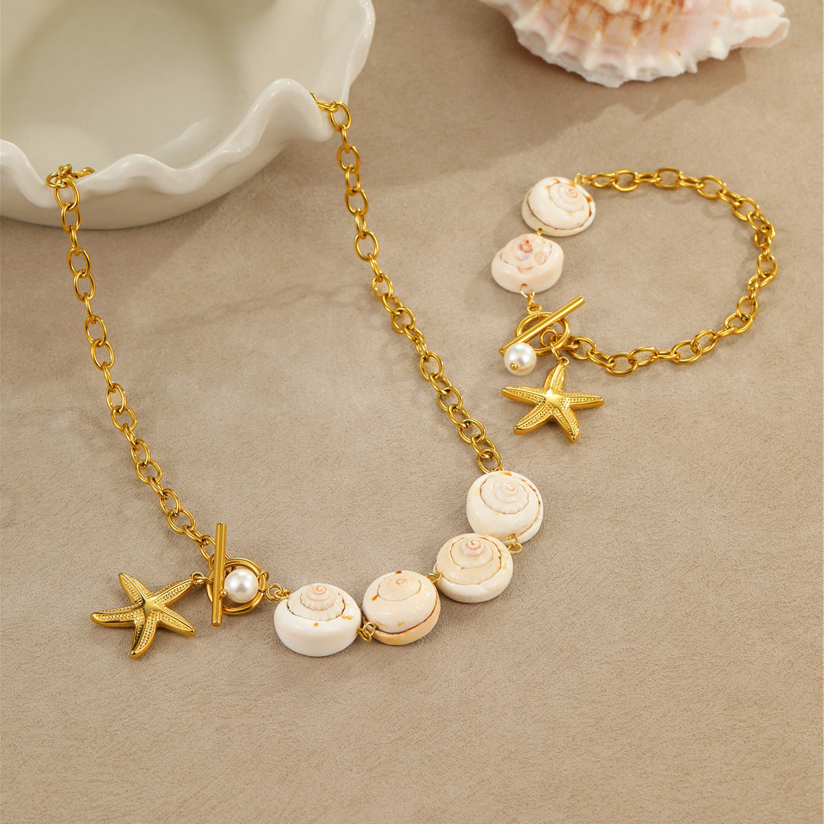 Wholesale Natural shell starfish necklace stainless steel gold-plated necklace