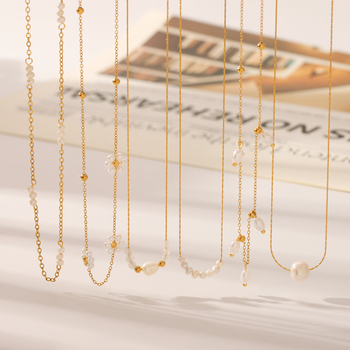 Wholesale Stainless Steel Flower Shape Pearl Necklace