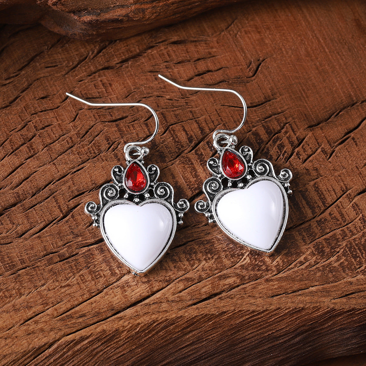 Wholesale  Retro Vine Flower Diamond Earrings