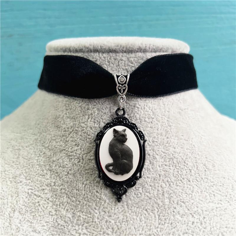 Wholesale Gothic Vampire Black Cat Pendant Necklace Alloy Chain Fashion Accessory