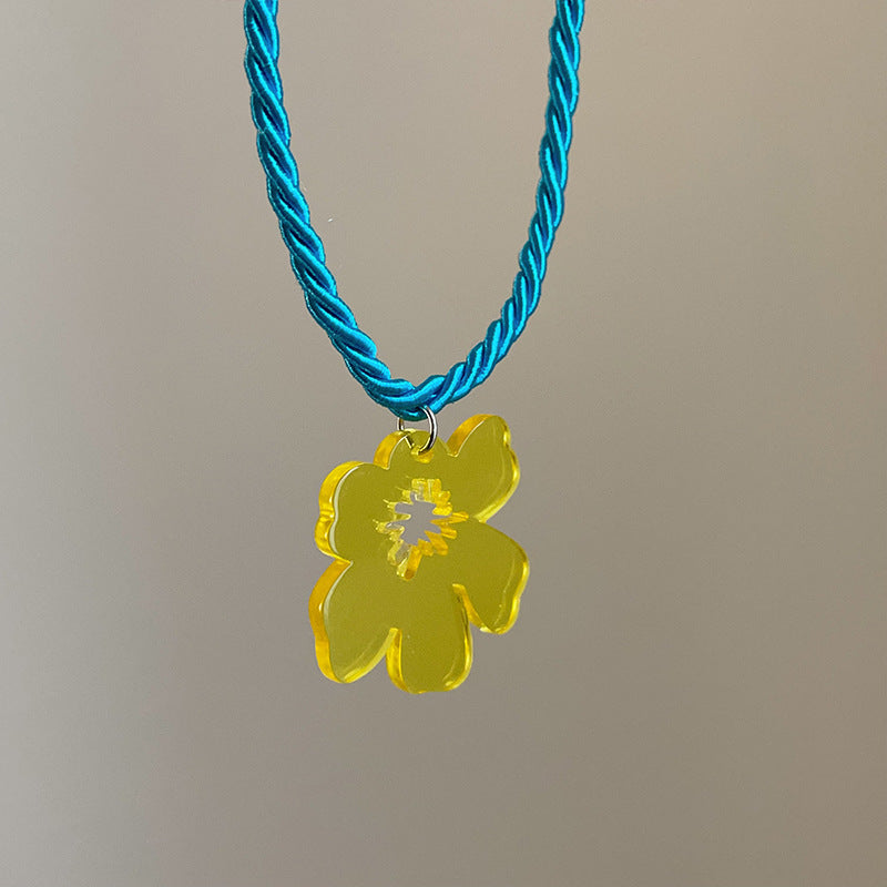 Wholesale Acrylic Flower Necklace Clavicle Chain