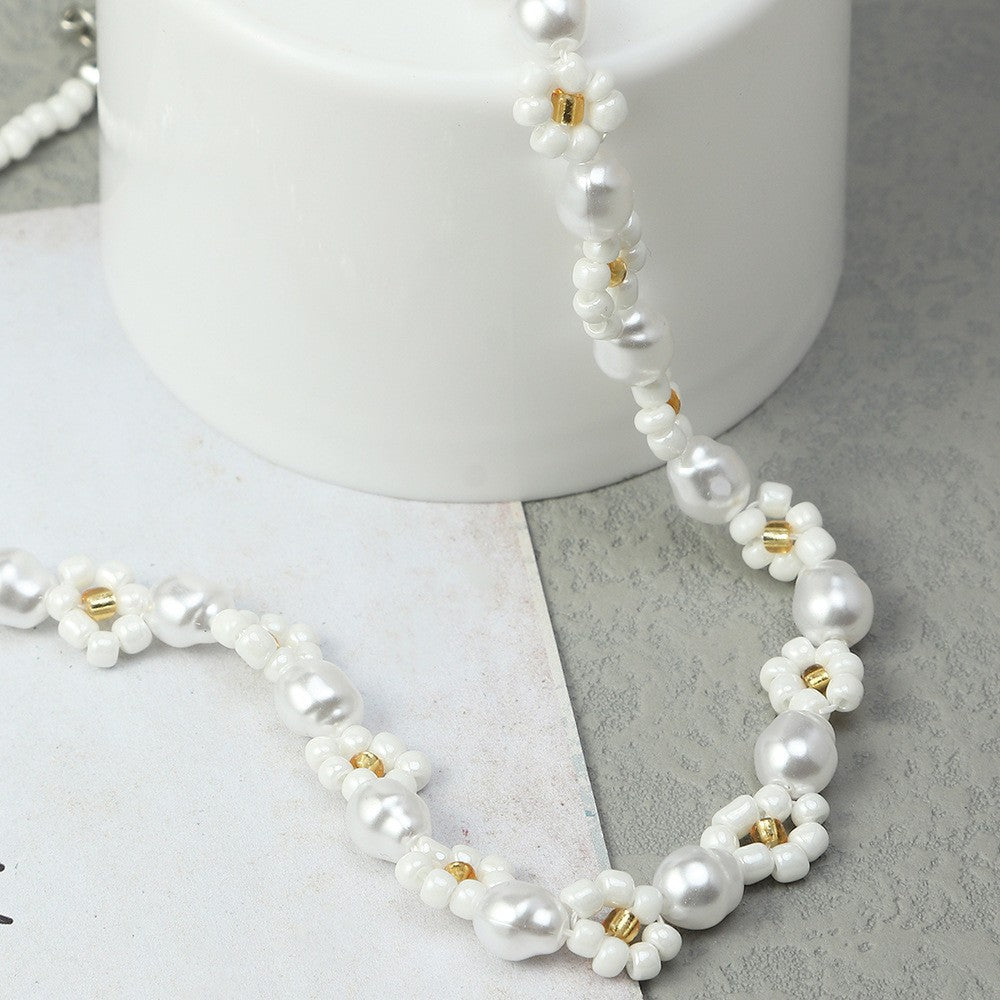 Wholesale Bohemian  Woven Daisy Flower Necklace