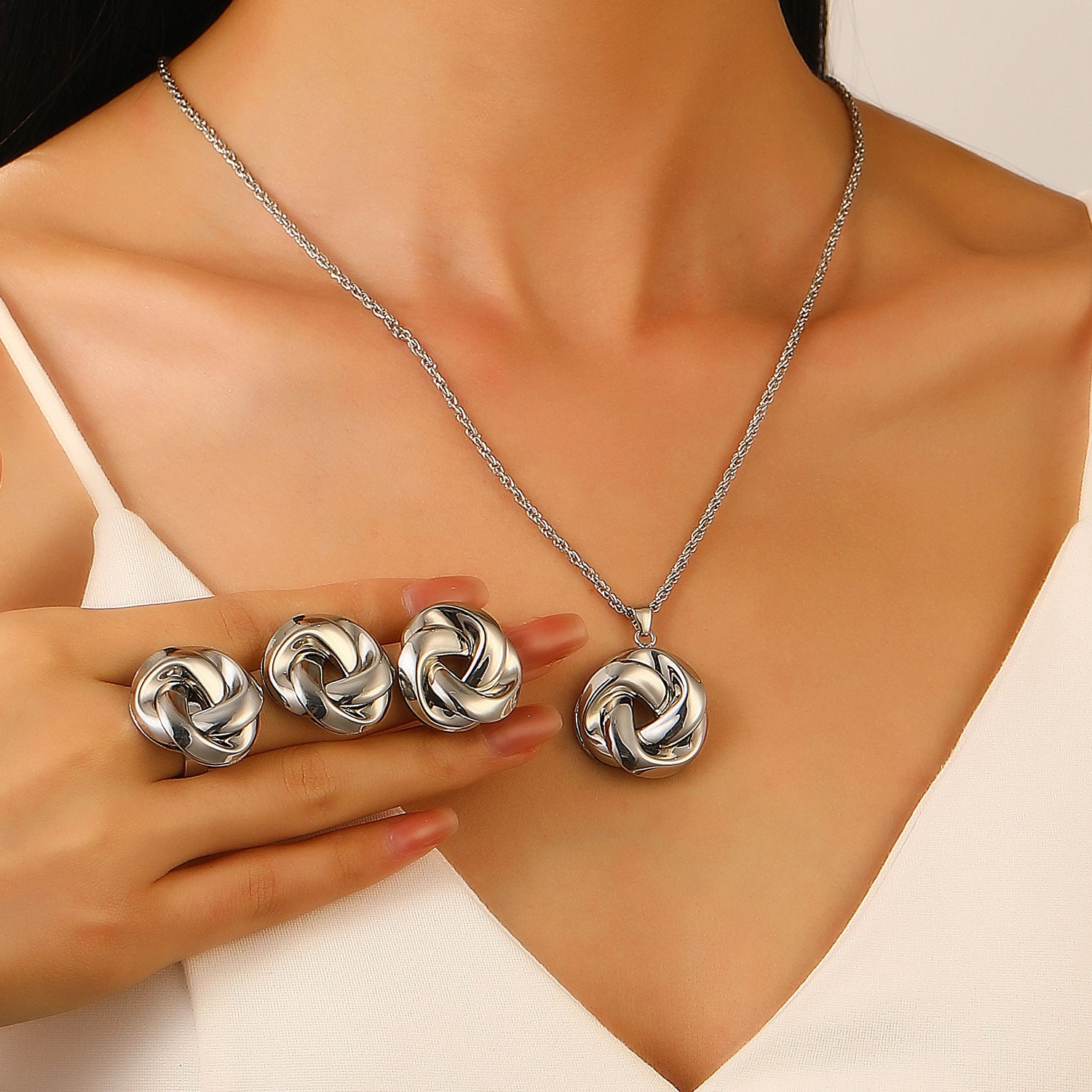 Wholesale Stylish Women S Twisted Knot Jewelry Set With Alloy Necklace Earrings Ring Fashion Everyday Accessory Boutique Resale