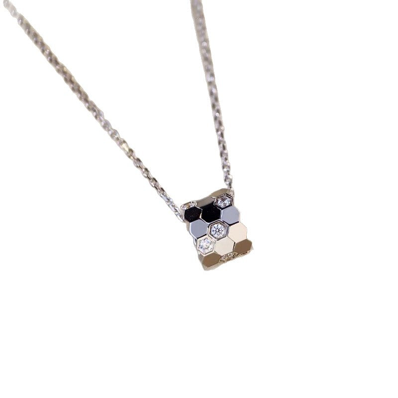 Wholesale Hexagonal Honeycomb Design Stainless Steel Gold Plated Pendant Necklace Boutique Resale