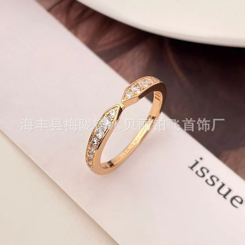 Wholesale V gold plated gold Liens wedding diamond ring