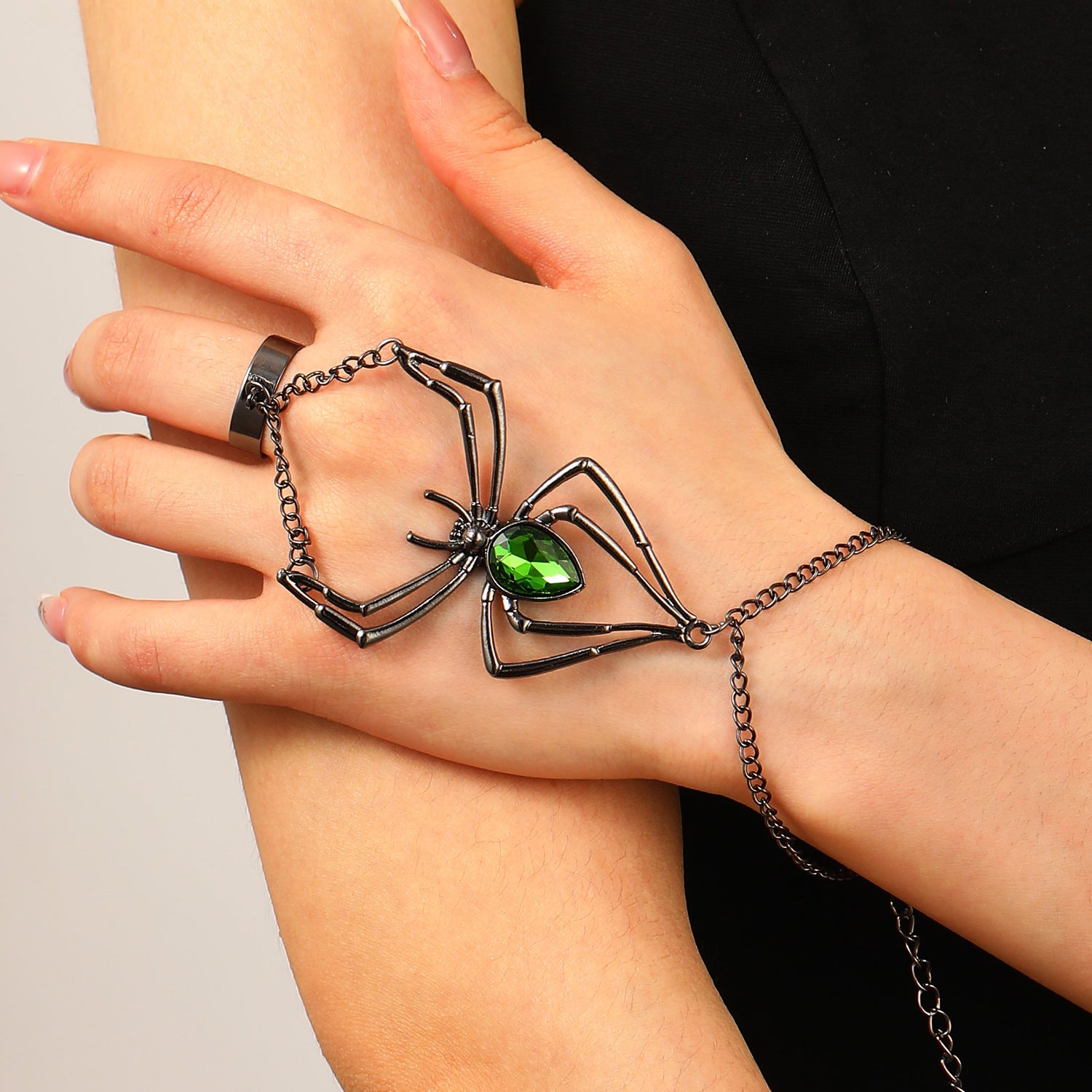 Wholesale  Gothic  Bracelet and Ring Set Trendy Jewelry Accessory Gift for Women