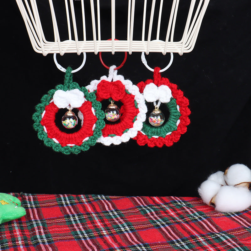 Wholesale Christmas garland keychain pendant wool hand-crocheted  Keychains Accessories