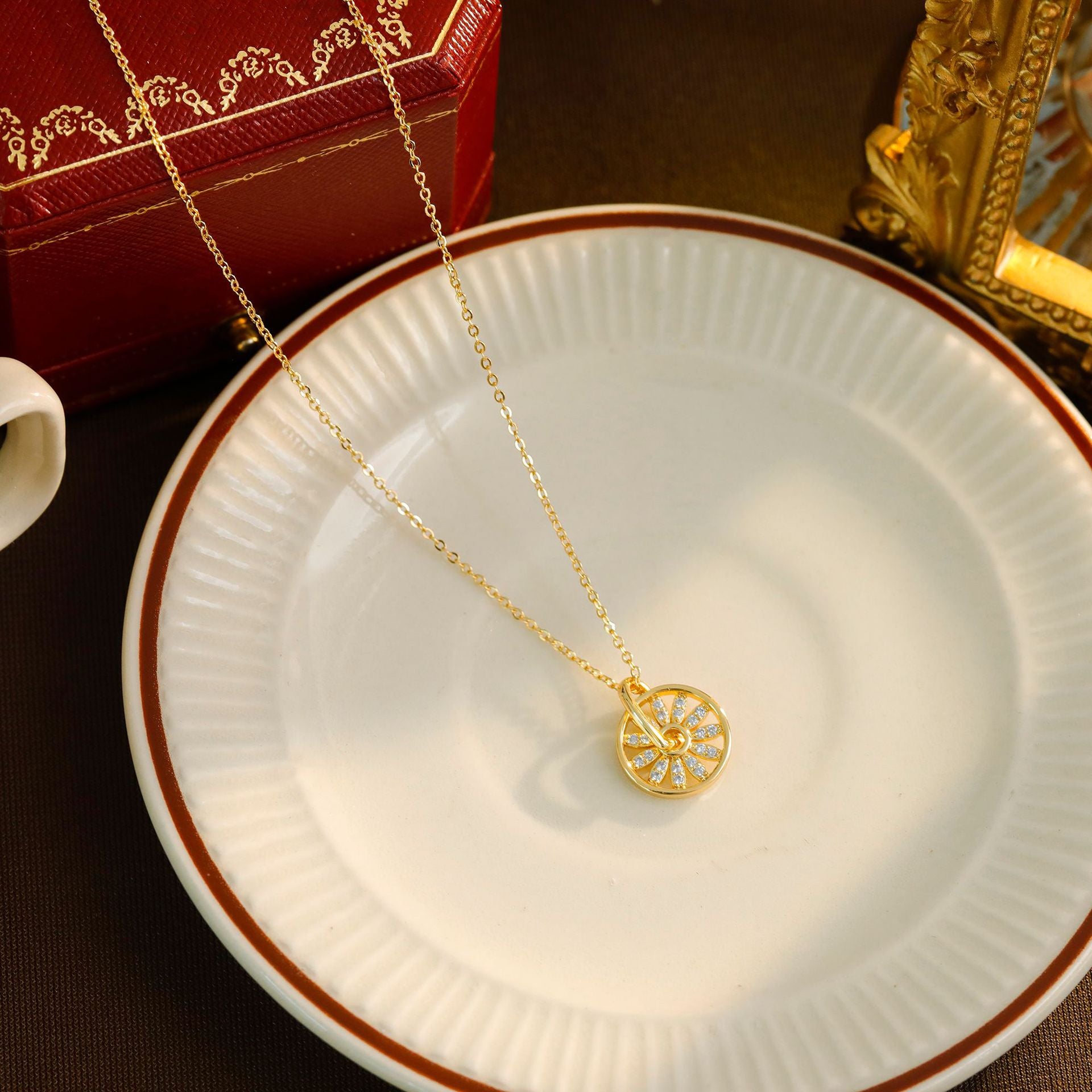 Wholesale  Light Luxury Small Windmill Pendant Necklace