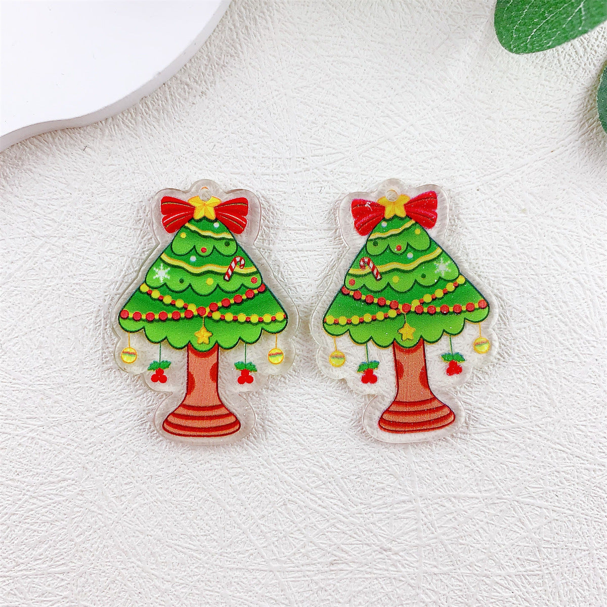 Wholesale 10pcs Acrylic Embossed Print Santa Elk Snowman Christmas Series Pendant