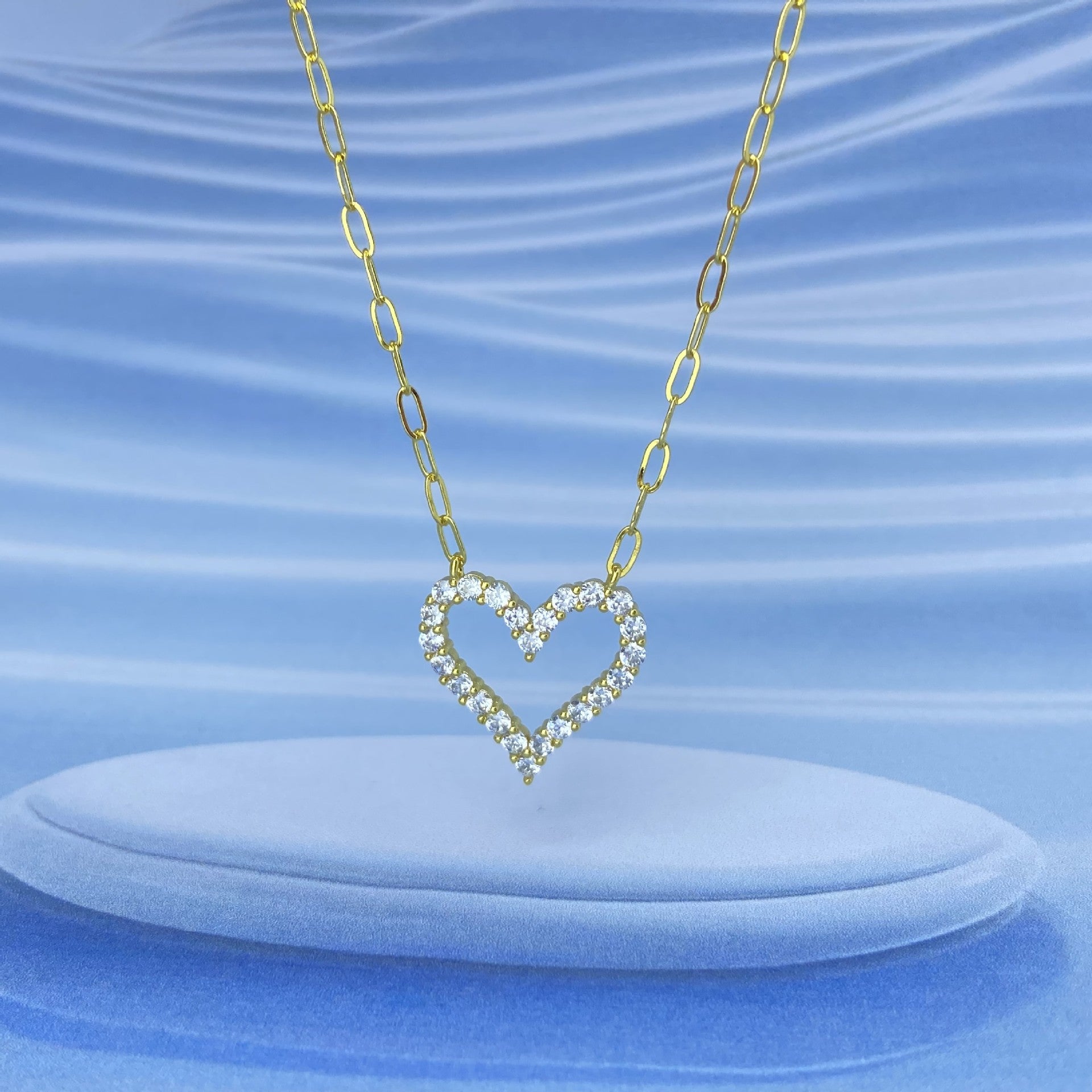 Wholesale Copper Electroplated White Gold Heart Pendant Necklace Rhinestone Chic Fashion Jewelry Gift