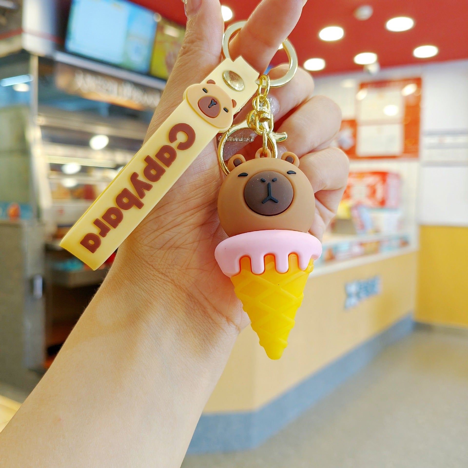 Wholesale Cute cartoon PVC capybara keychain