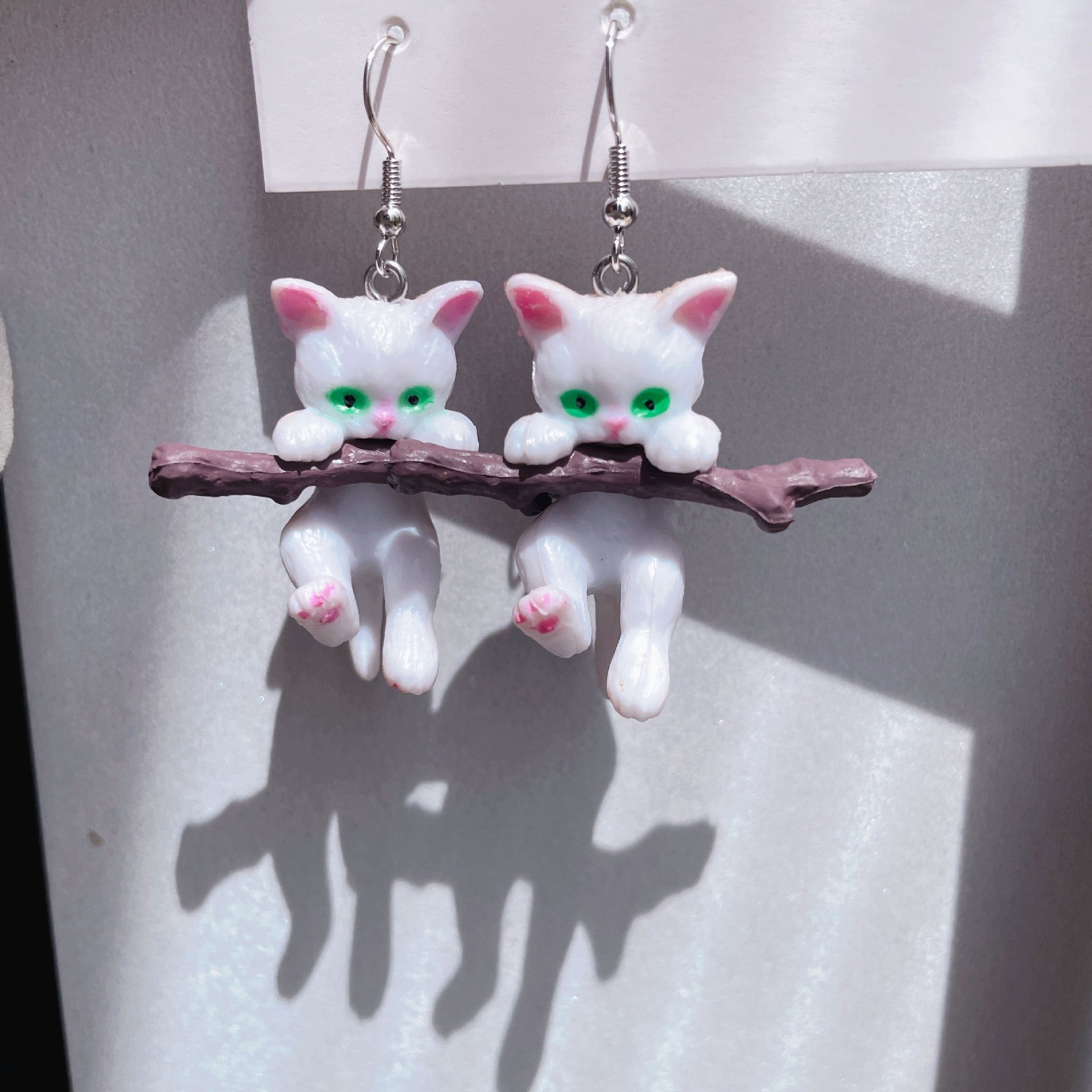 Wholesale Three-dimensional Tree Hugging Cat Earrings ACC-ES-Yijia010