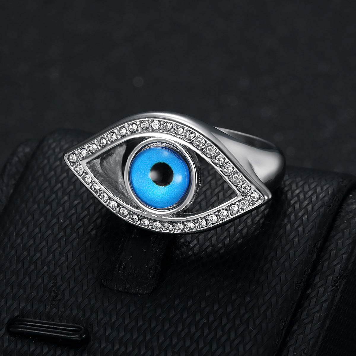 Wholesale  stainless steel gold-plated diamond Blue Angel eye hip hop ring
